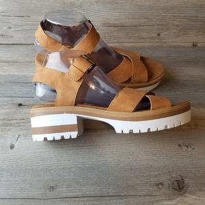 C Comfort Est 1946 Chunky Lug Platform Crisscross Ankle Buckle Sandal Shoes